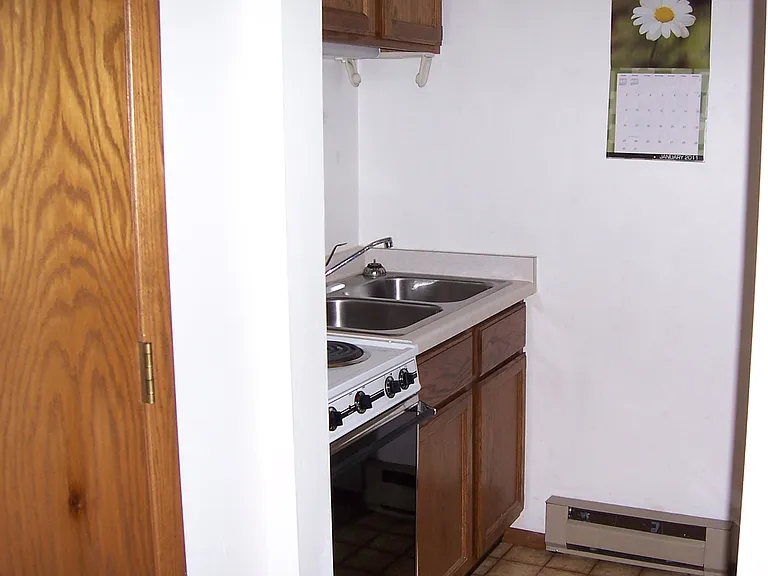 609 South St_05142014
