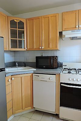 4th image of 56 Joralemon St #3