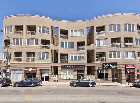 2nd image of 4919 N Lincoln Ave APT 2