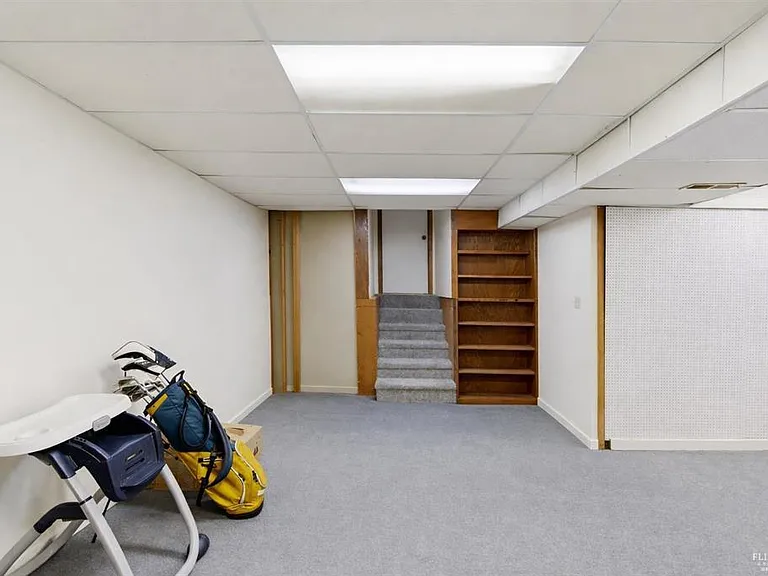 1333 Overlook Dr — Photo 27