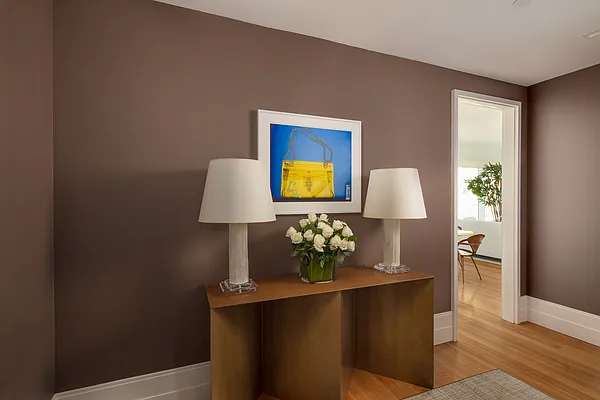 Sold by Stribling | media 9