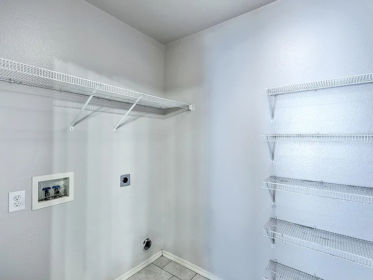 2629 Mountain View Dr — Photo 23