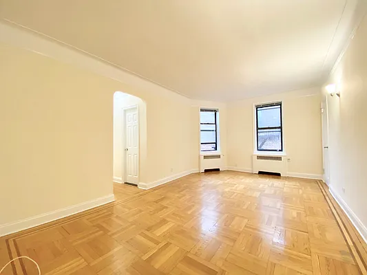 Rented by Sovereign Associates | media 2