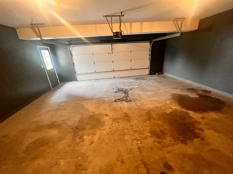 310 York St — Photo 21