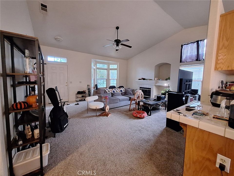 2nd image of 475 Tulane Dr