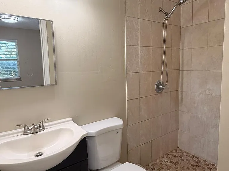 752 Martin Luther King Jr Blvd #5 — Photo 6
