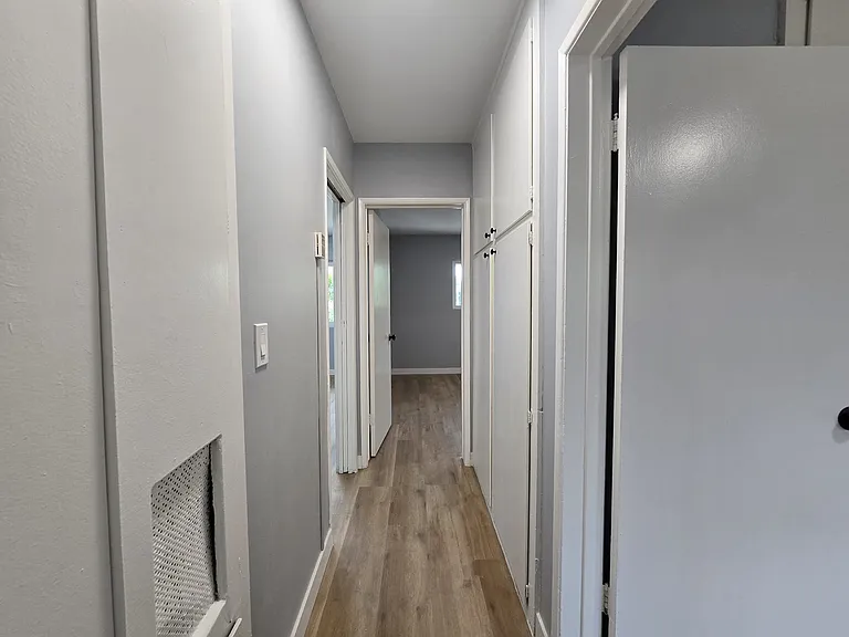 895 E Monterey Ave — Photo 9