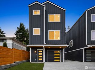 Country Home Div 01, Seattle, WA 98125