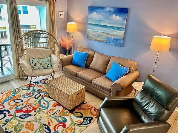 913 W Beach Blvd #B-11, Gulf Shores, AL 36542