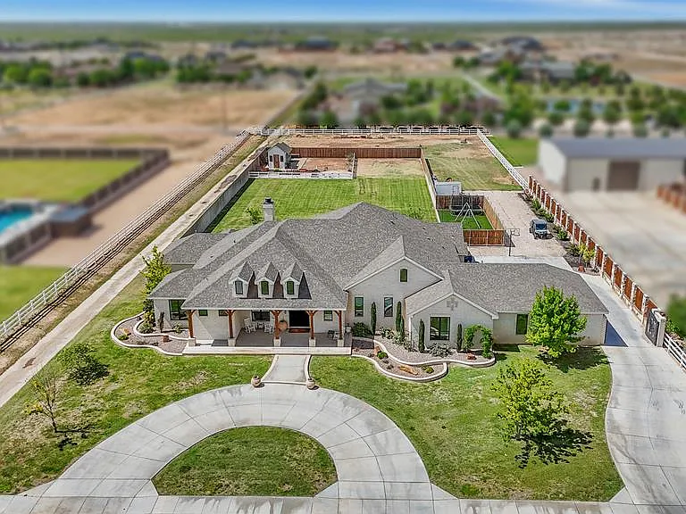 6500 Montero Ln — Photo 1