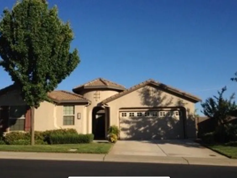 4068 Arenzano Way — Photo 1