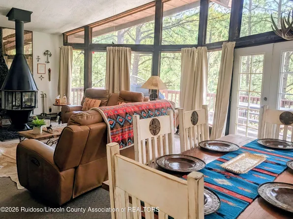 314 La Luz Ln, Ruidoso, NM 88345