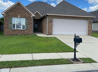 12615 Rock Pointe Way, Northport, AL 35475