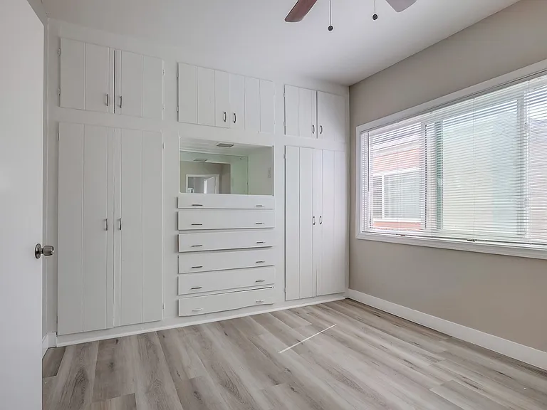 1002 Ocean Ave #5 — Photo 16