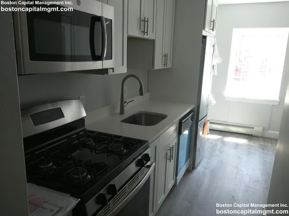 14 Mount Ida Ter, Newton, MA