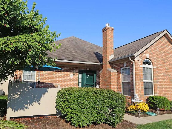 2nd image of 48 Woodberry Dr