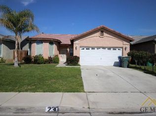 230 Sunny Meadow Dr, Bakersfield, CA 93308