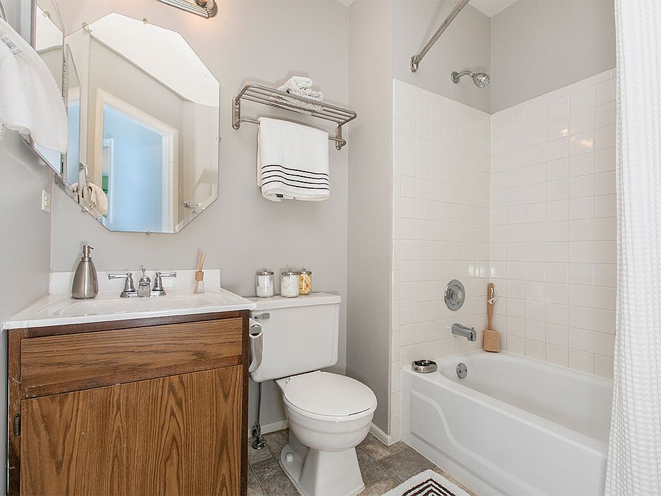 Arlington Club Apartment Rentals Wheeling, IL Zillow