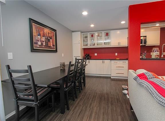 4th image of 23585 Stonehenge Blvd #1