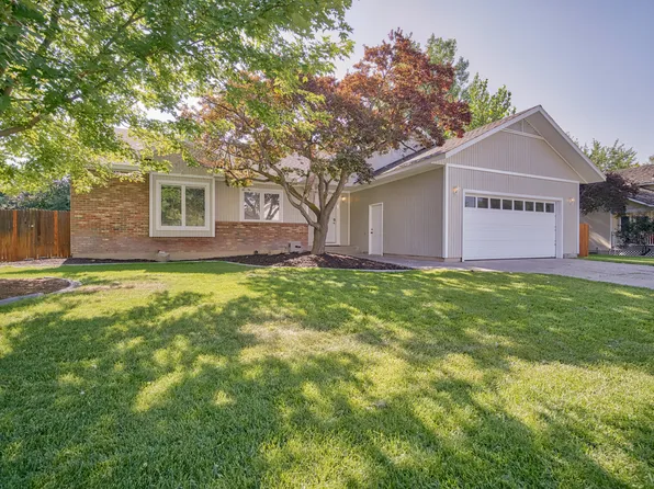 2628 Waterford Ln, Idaho Falls, ID 83404