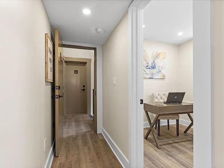 214 McCully St — Photo 22