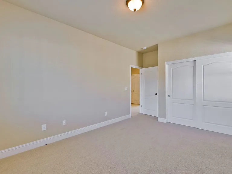 3027 Mousa Ct — Photo 36