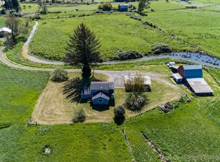 19396 Hermo Rd, Clatskanie, OR 97016