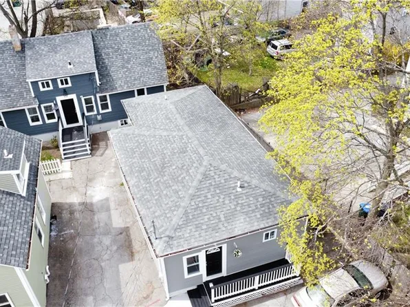 6-8 Ware Ct, Providence, RI 02907