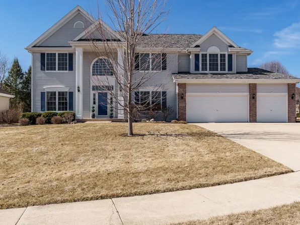 12632 Tweed Ct, Loves Park, IL 61111