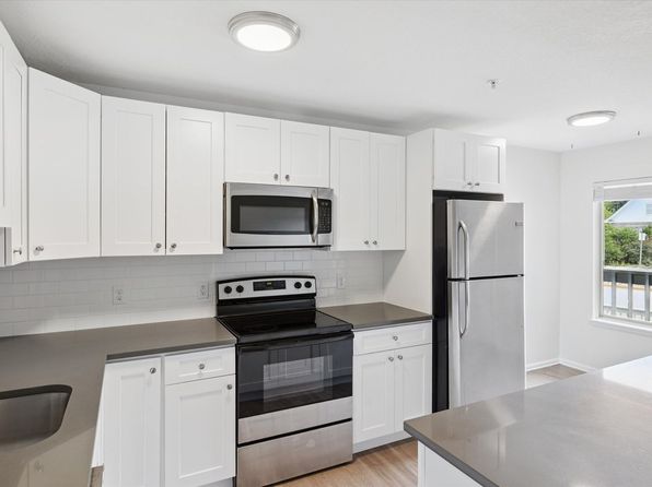 7 Cantril St #19-305