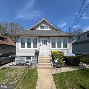 41 W Kings Hwy, Mount Ephraim, NJ, 08059