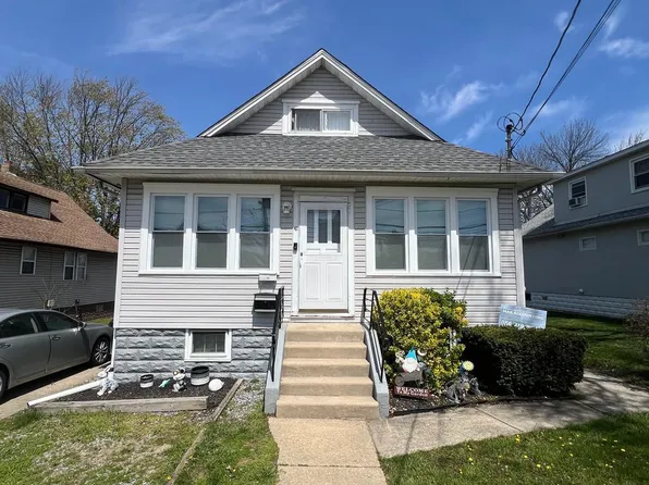41 W Kings Hwy, Mount Ephraim, NJ 08059
