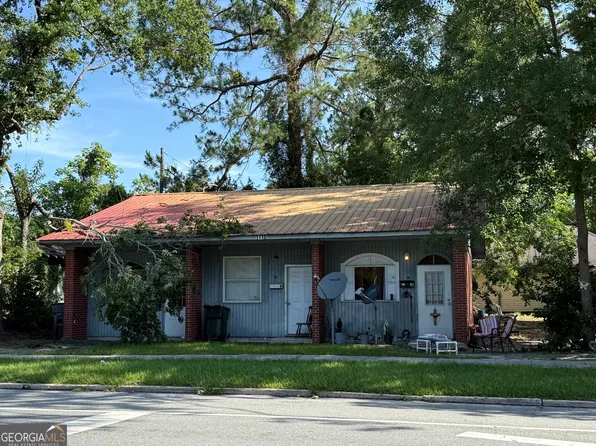 1110 Carswell Ave, Waycross, GA 31503