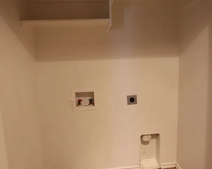 Coming Soon: 2 Bedroom Duplex for Rent in Lindale! — Photo 8