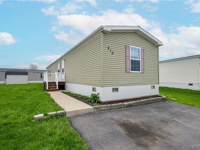 6237 S Transit Rd #0JJSD9, Lockport, NY, 14094