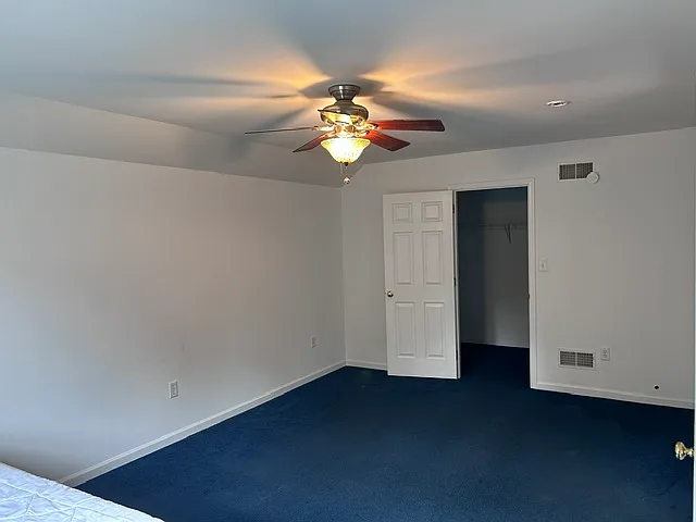 1 bed, 5000 sqft, $1,000 — Photo 3