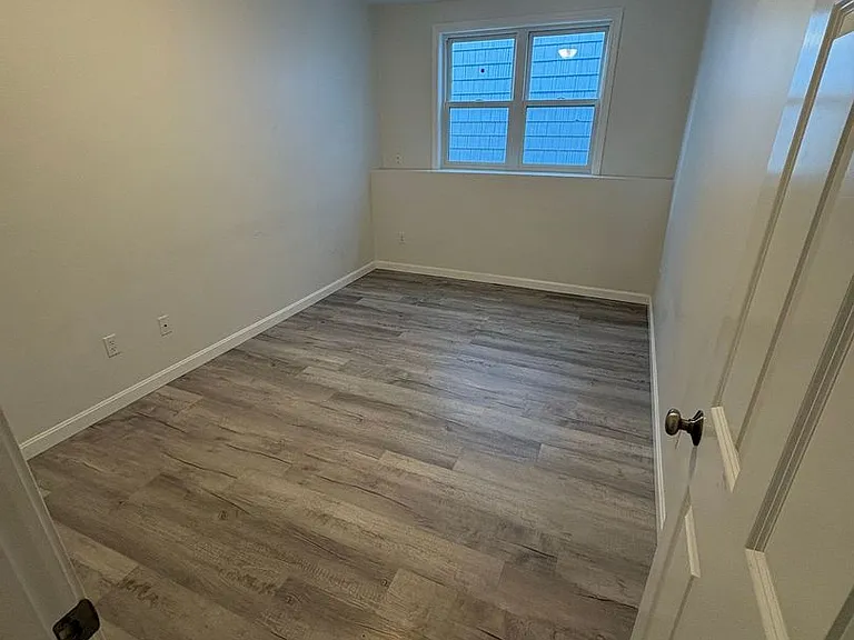 211 Onset Ave — Photo 19