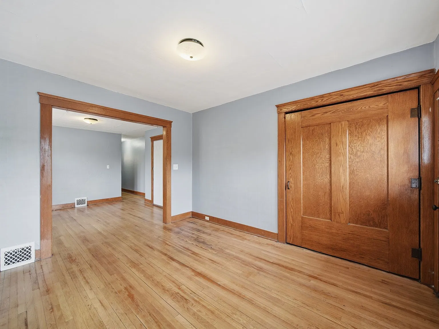 1 bed, 800 sqft, $950 — Photo 3