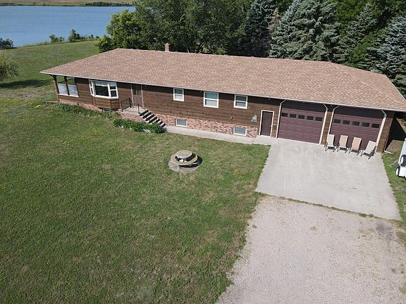 4th image of 2814 Pebble Lake Rd