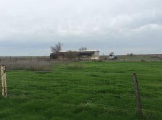 18380 S Terceira Rd, Los Banos, CA 93635