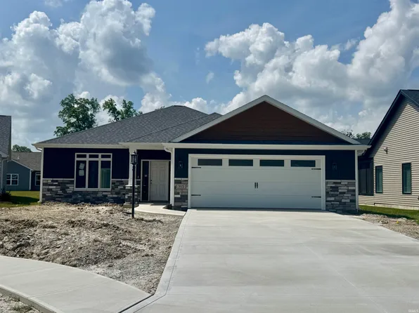 915 Midnight Chase Grv, Fort Wayne, IN 46845