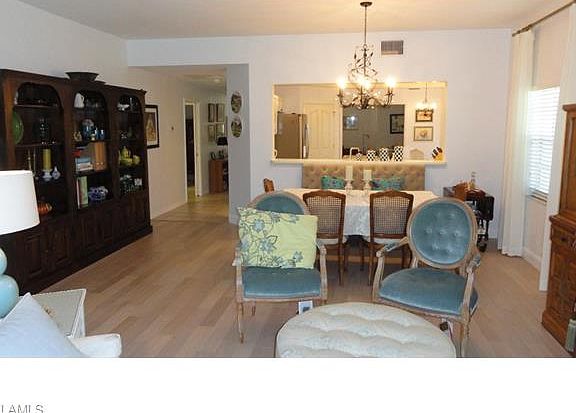 4th image of 6210 Reserve Cir APT 501