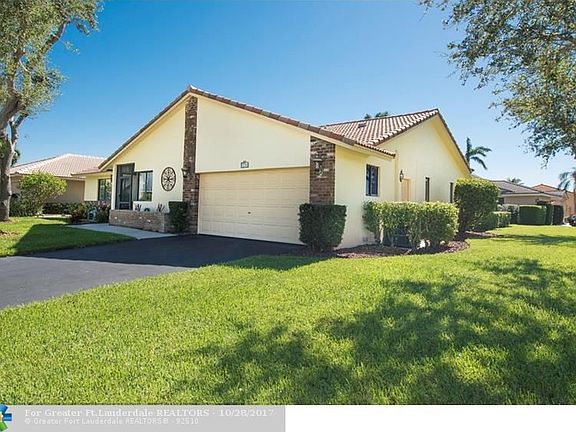 3rd image of 7704 NW 18th Ct