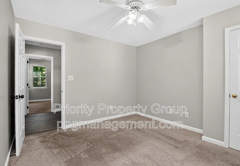 6424 Spanish Moss Ln — Photo 20