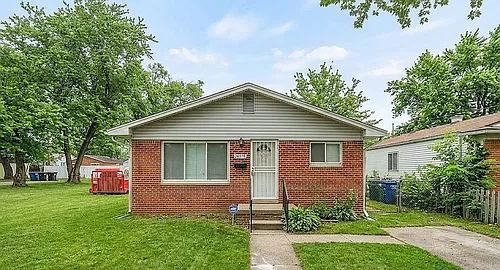 28918 Powers St Photo 1