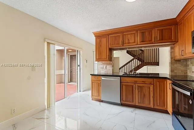 11009 Mainsail Dr #11009 — Photo 7