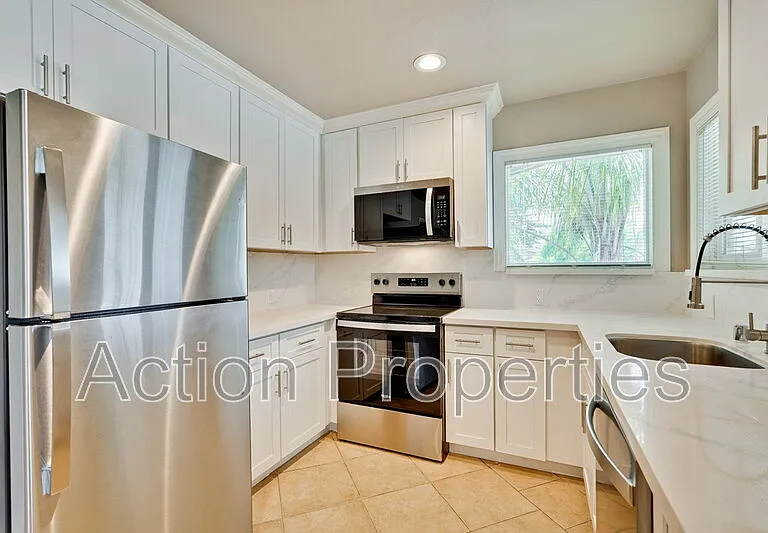 4545 Moorpark Ave #2 — Photo 5