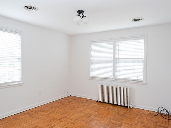 2nd image of 2606 Park Ave APT 9