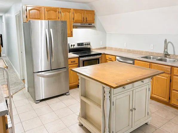 65-69 Phenix Ave #3, West Warwick, RI 02893