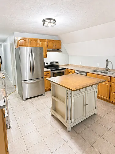 65-69 Phenix Ave #3 Photo 1
